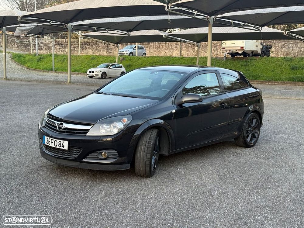 Opel Astra GTC - 4