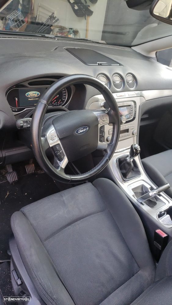 Ford S-Max 2.0 TDCi Titanium 7L - 7