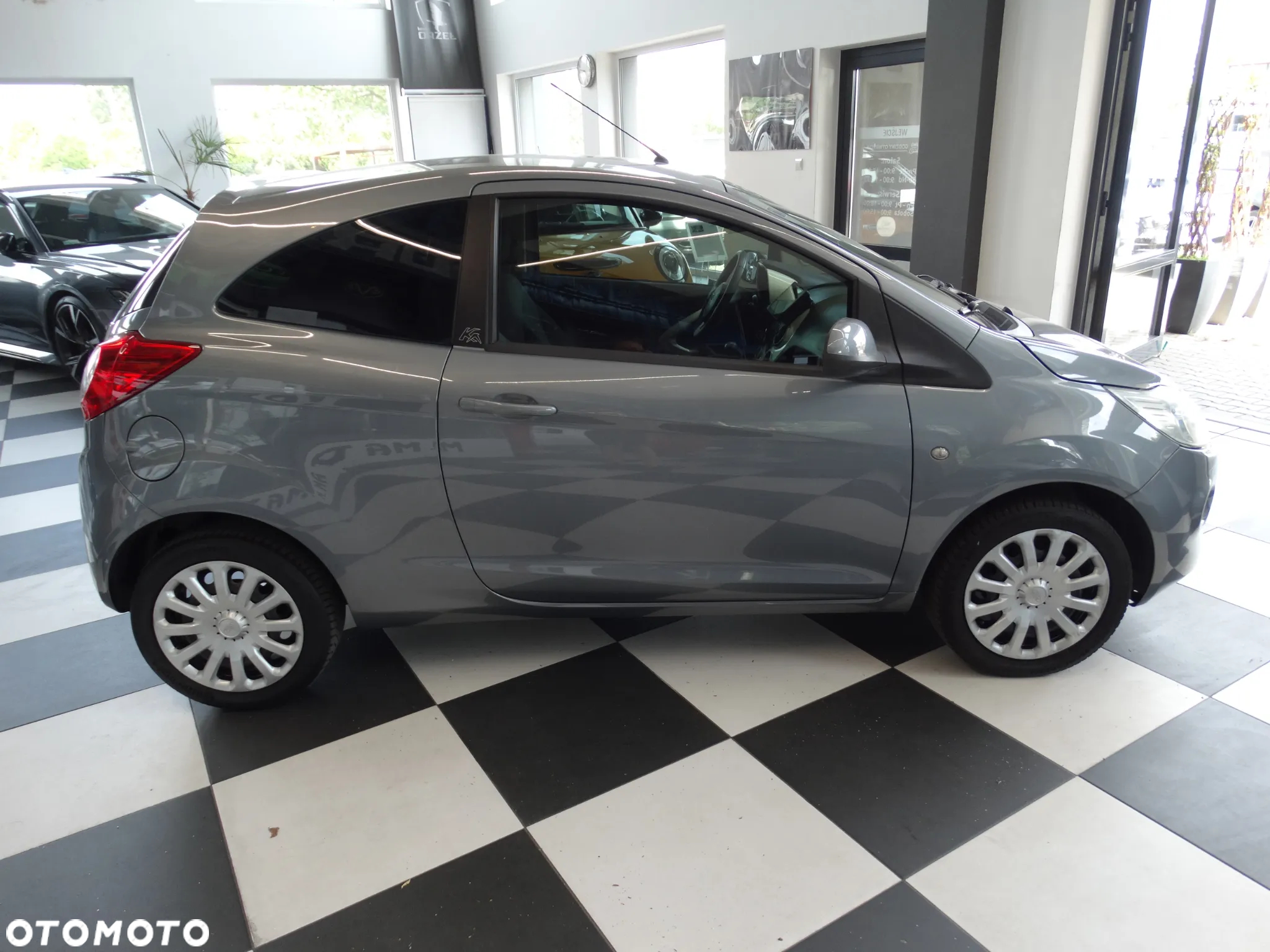 Ford KA 1.2 Digital - 19