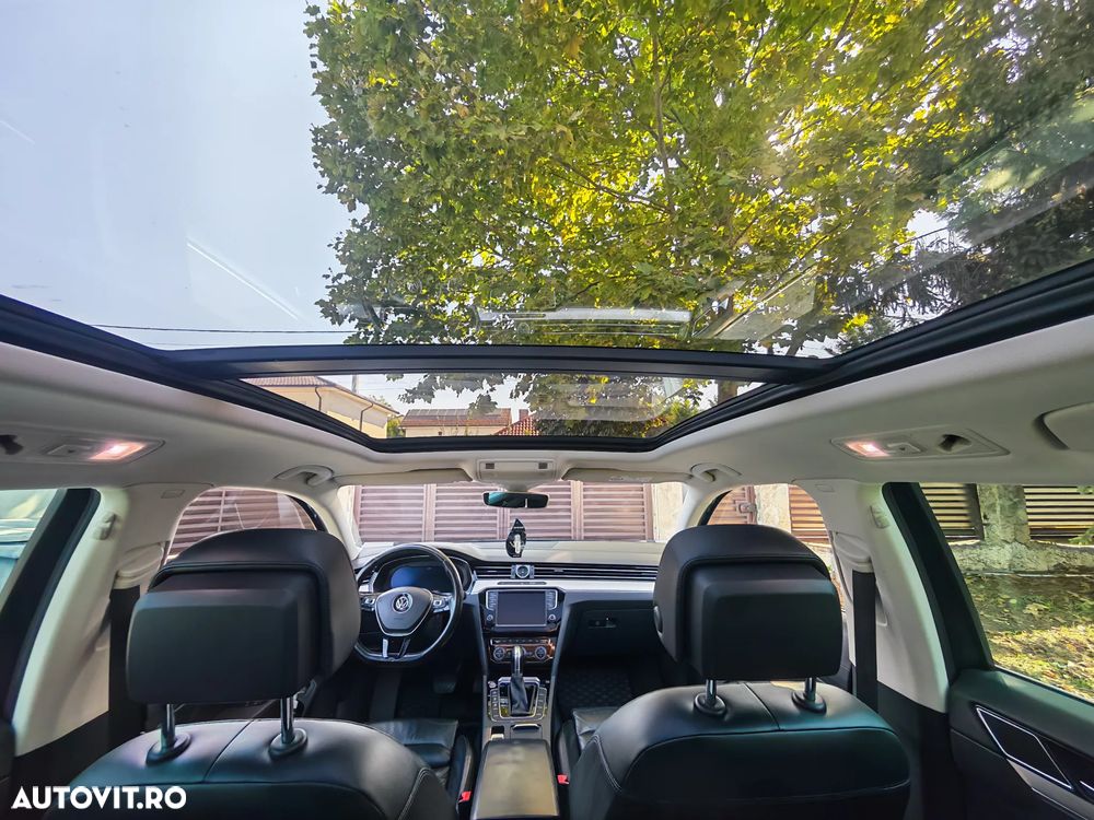 Volkswagen Passat 2.0 TDI DSG Highline - 9