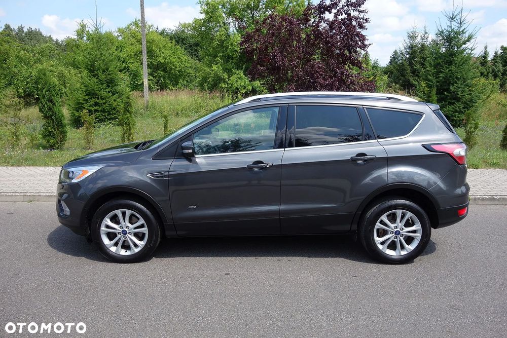 Ford Kuga 2.0 TDCi 4x4 Titanium - 6