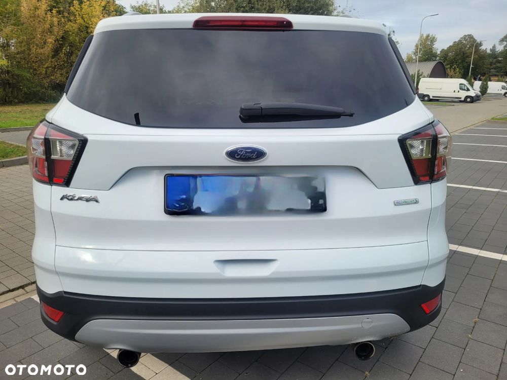 Ford Kuga 1.5 EcoBoost 2x4 Trend - 10