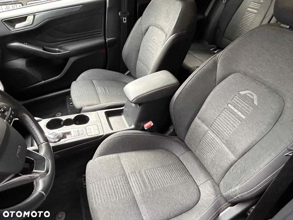 Ford Focus 1.5 EcoBoost Active X - 10