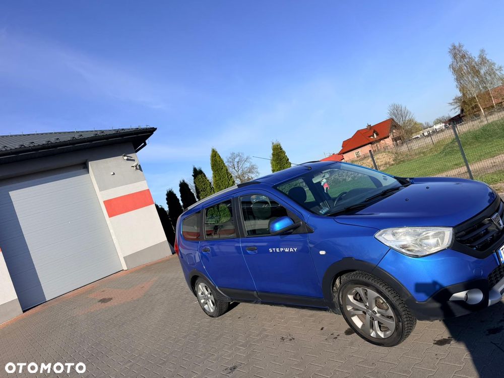 Dacia Lodgy 1.2 TCe Stepway S&S EU6 - 7