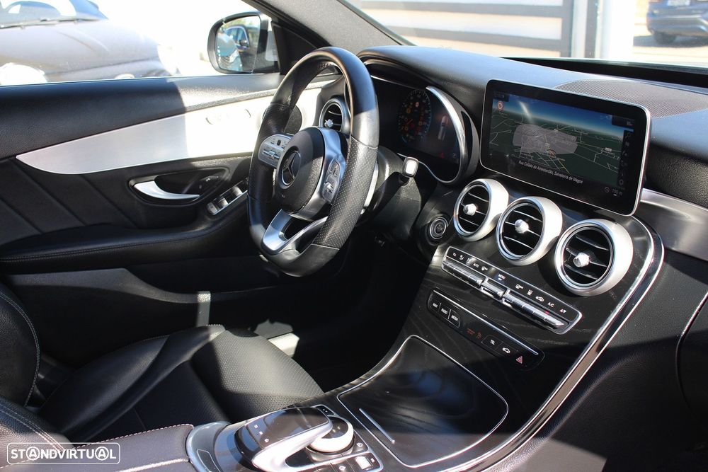 Mercedes-Benz C 300 de AMG Line - 52