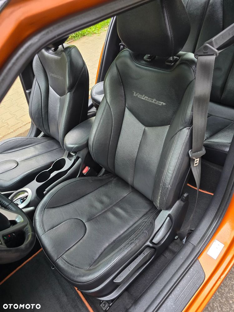 Hyundai Veloster 1.6 GDI Premium - 21