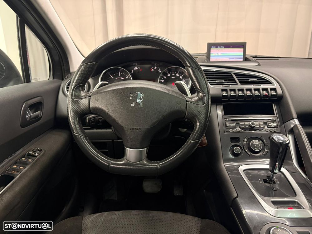 Peugeot 3008 1.6 HDi Executive CMP6 - 11