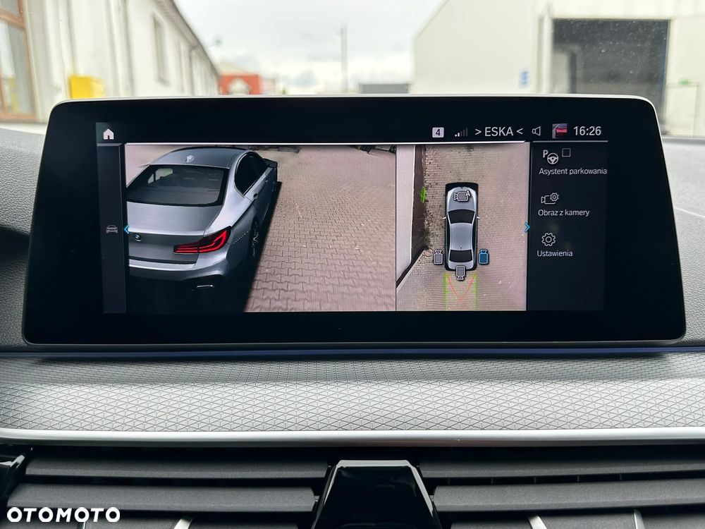 BMW Seria 5 530e iPerformance xDrive M Sport sport - 32