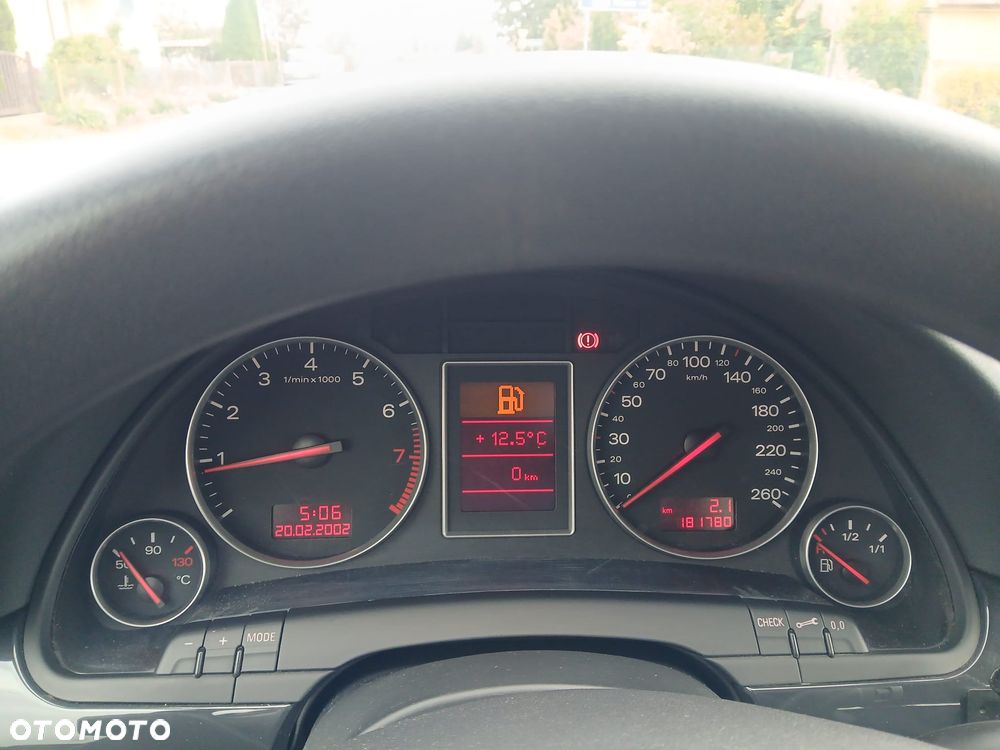 Audi A4 Avant 1.6 - 15