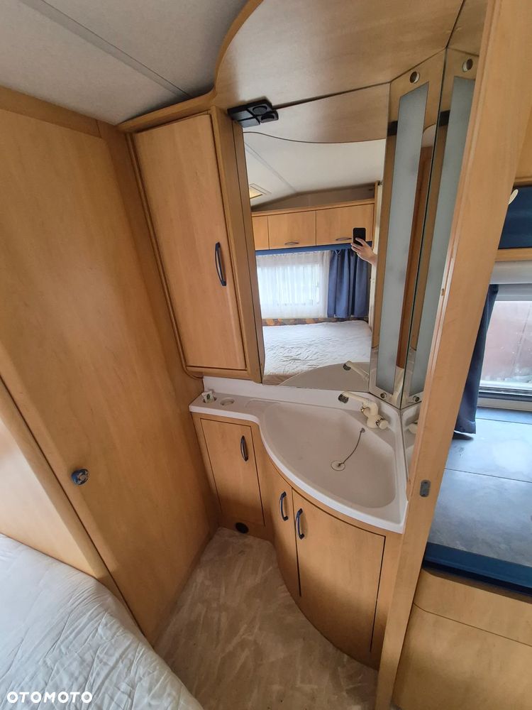 Hobby De Luxe 440 - 7