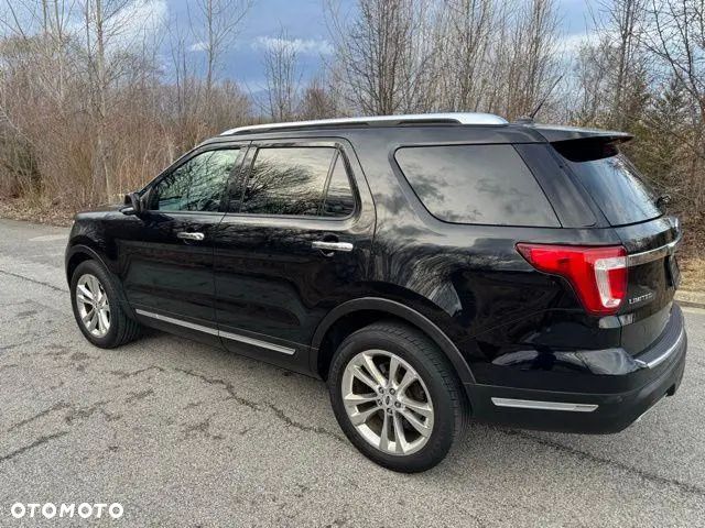 Ford Explorer - 5