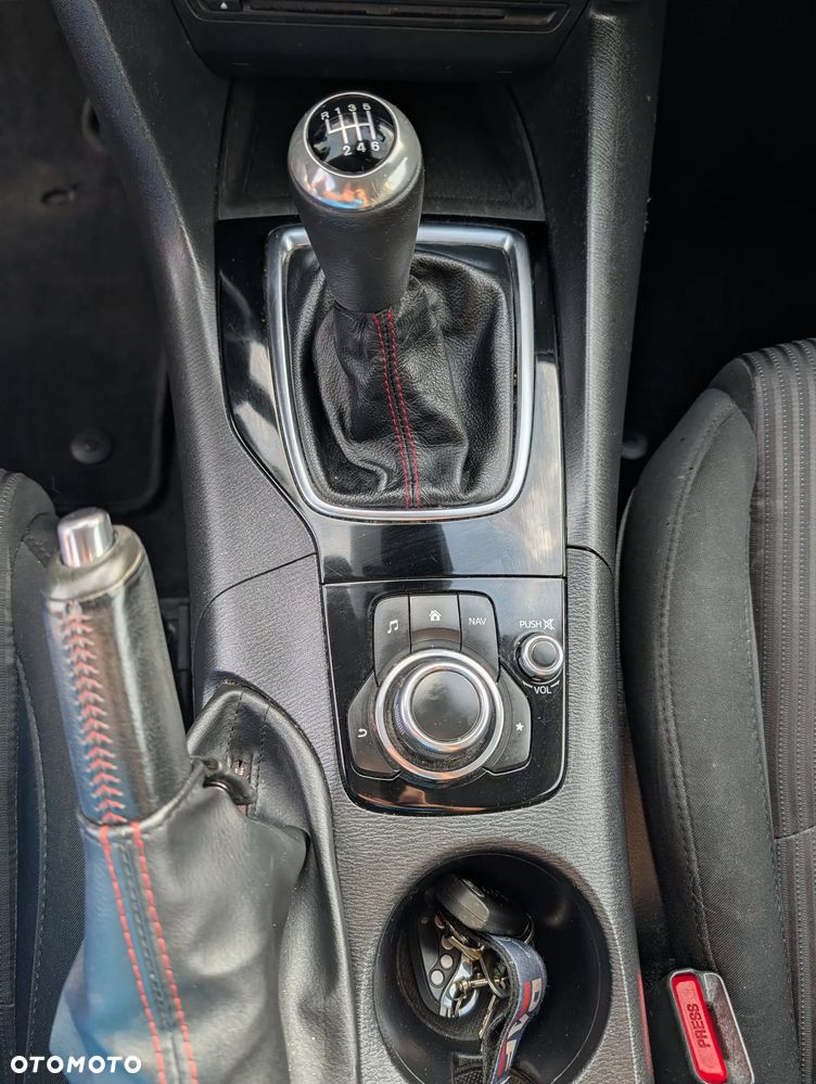Mazda 3 - 18