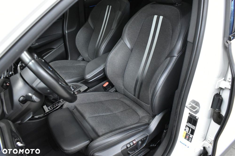 BMW X2 - 10