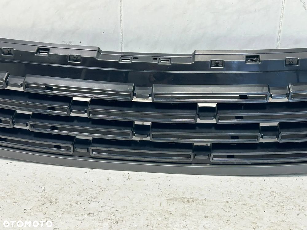 RANGE ROVER SPORT III L461 22- GRILL ATRAPA CHŁODNICY ZNACZEK ORYGINAŁ - 17