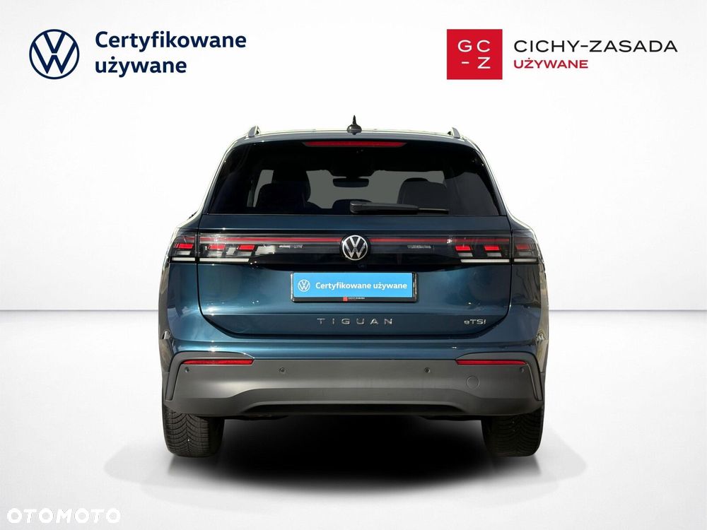 Volkswagen Tiguan - 5