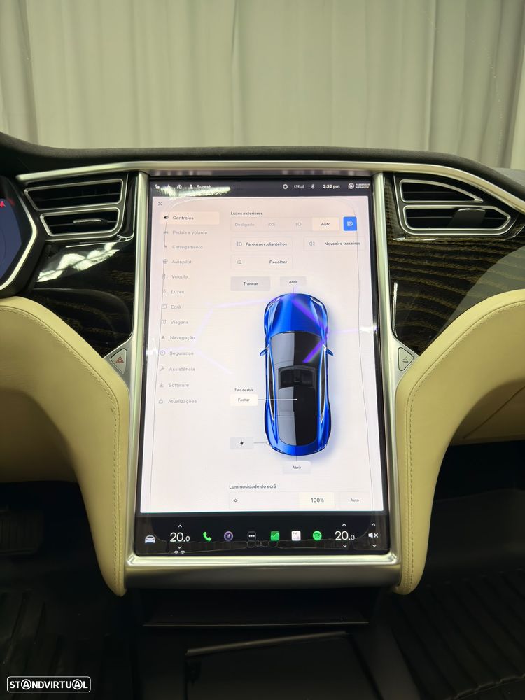 Tesla Model S 90D - 14