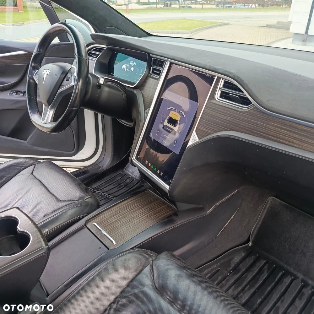 Tesla Model X Long Range Plus - 20