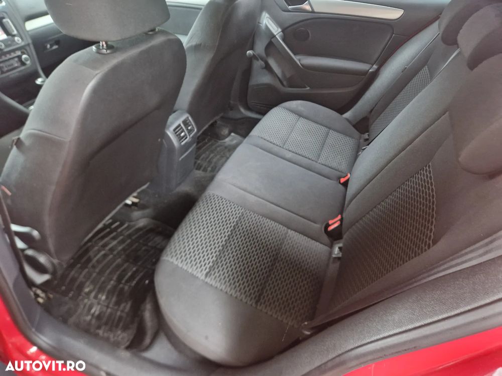 Volkswagen Golf 1.6 TDI DPF BMT Trendline - 9