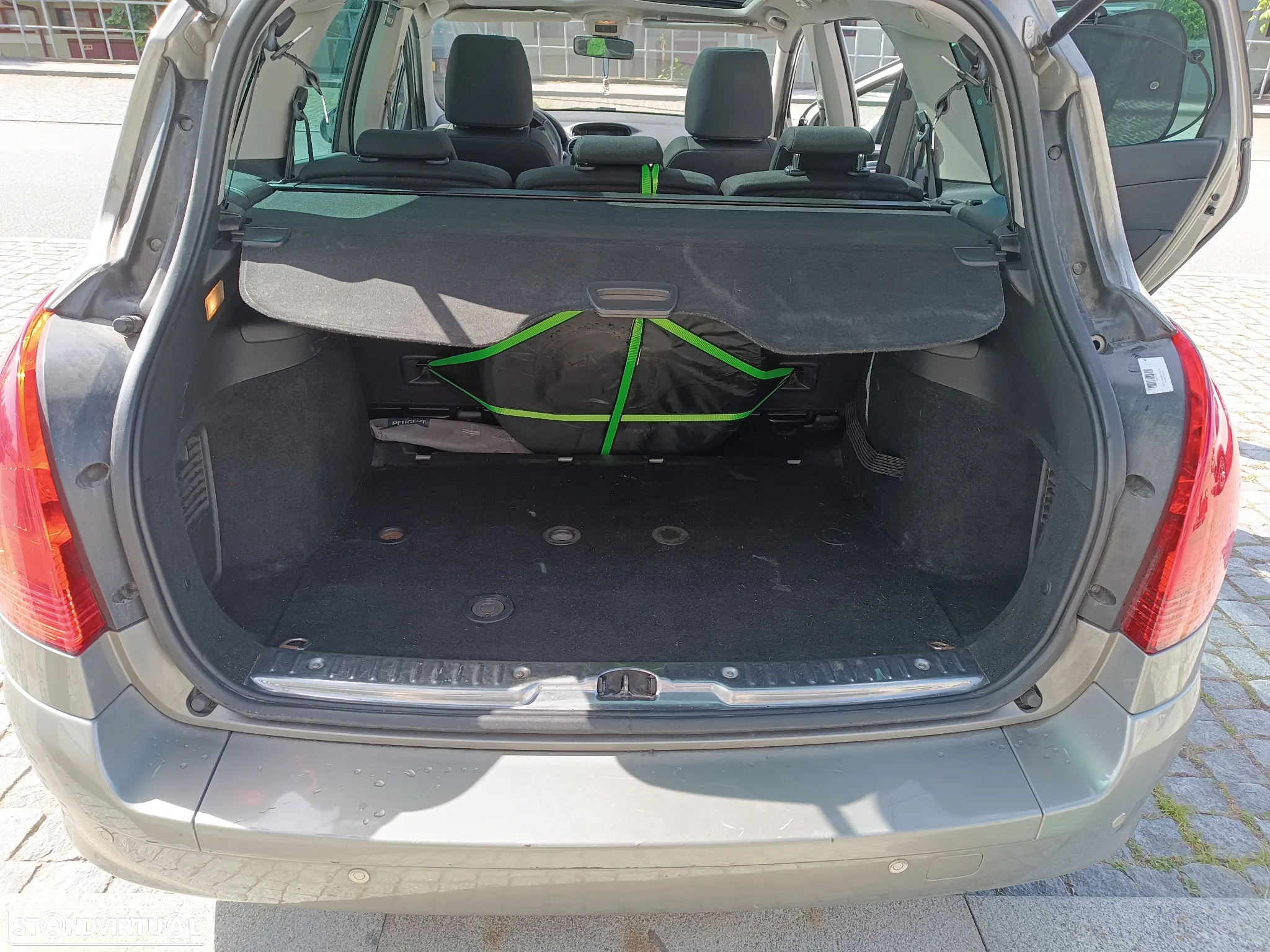 Peugeot 308 SW 1.6 HDi Premium CVM6 - 12