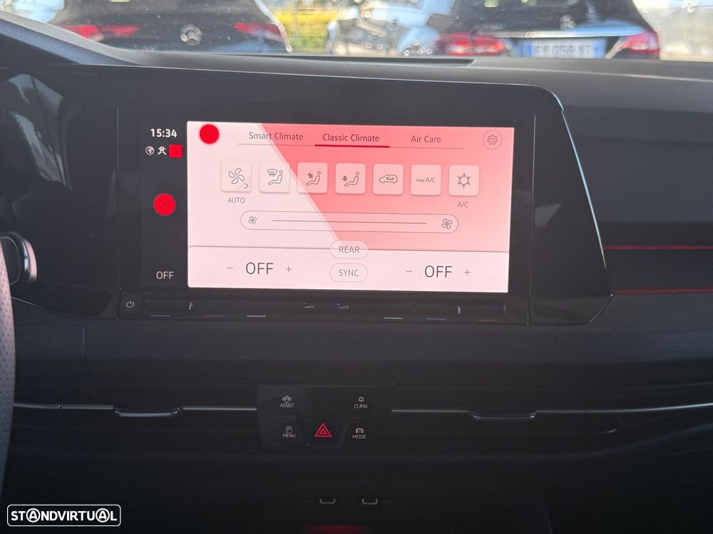 VW Golf 2.0 TSI GTI Clubsport 45 Years DSG - 54