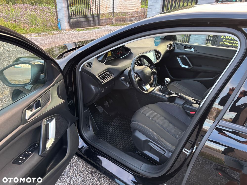 Peugeot 308 - 6
