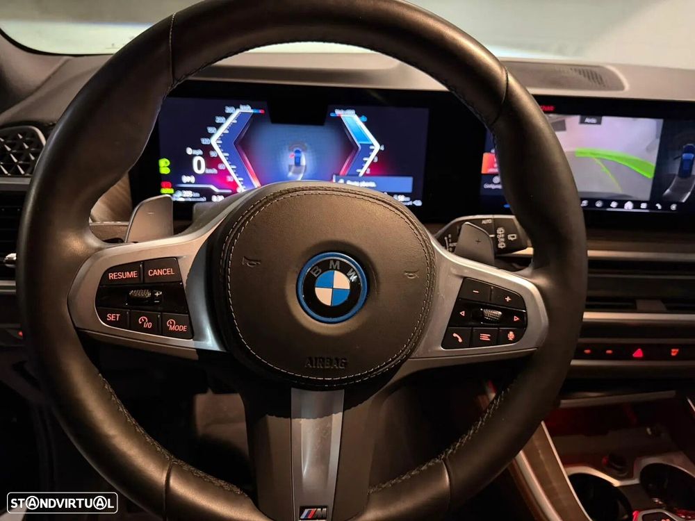 BMW X5 50 e xDrive Edição Desportiva M - 11