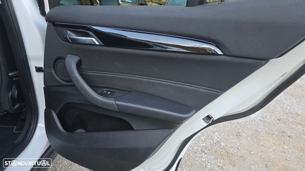 BMW X2 18 i sDrive Advantage - 48