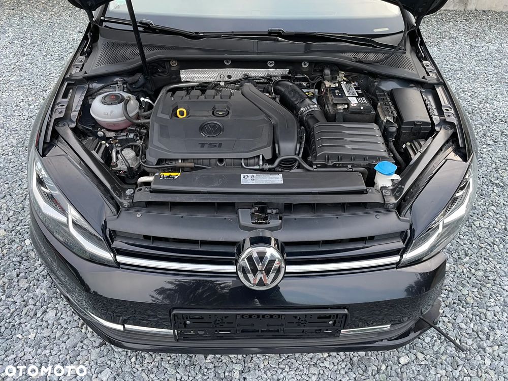 Volkswagen Golf - 12
