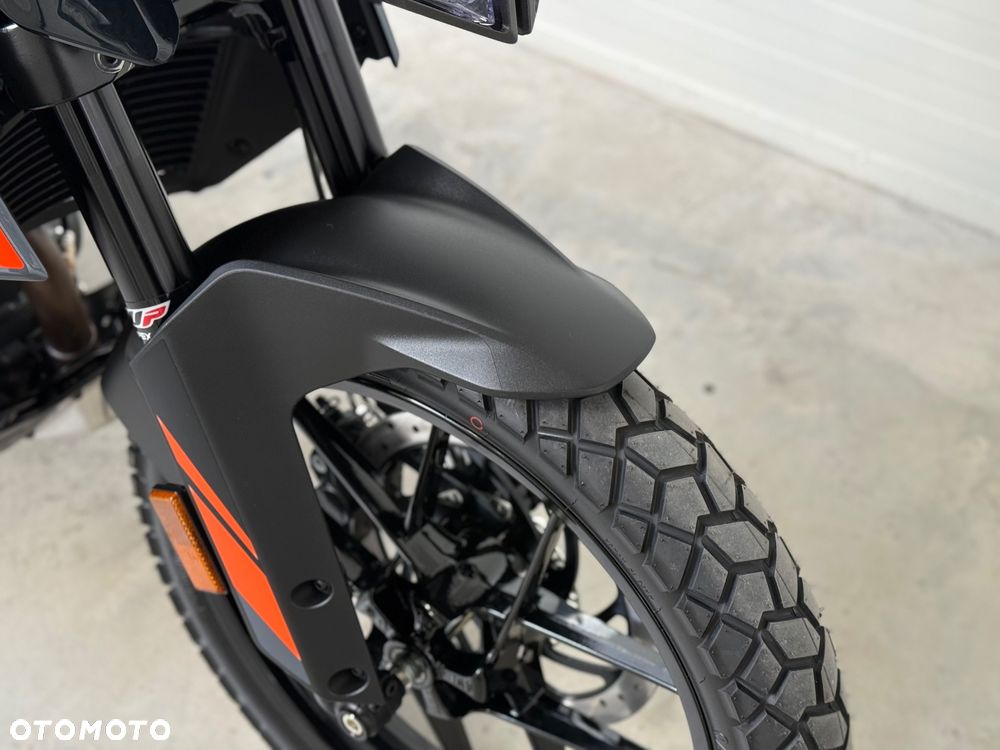 KTM Adventure - 9