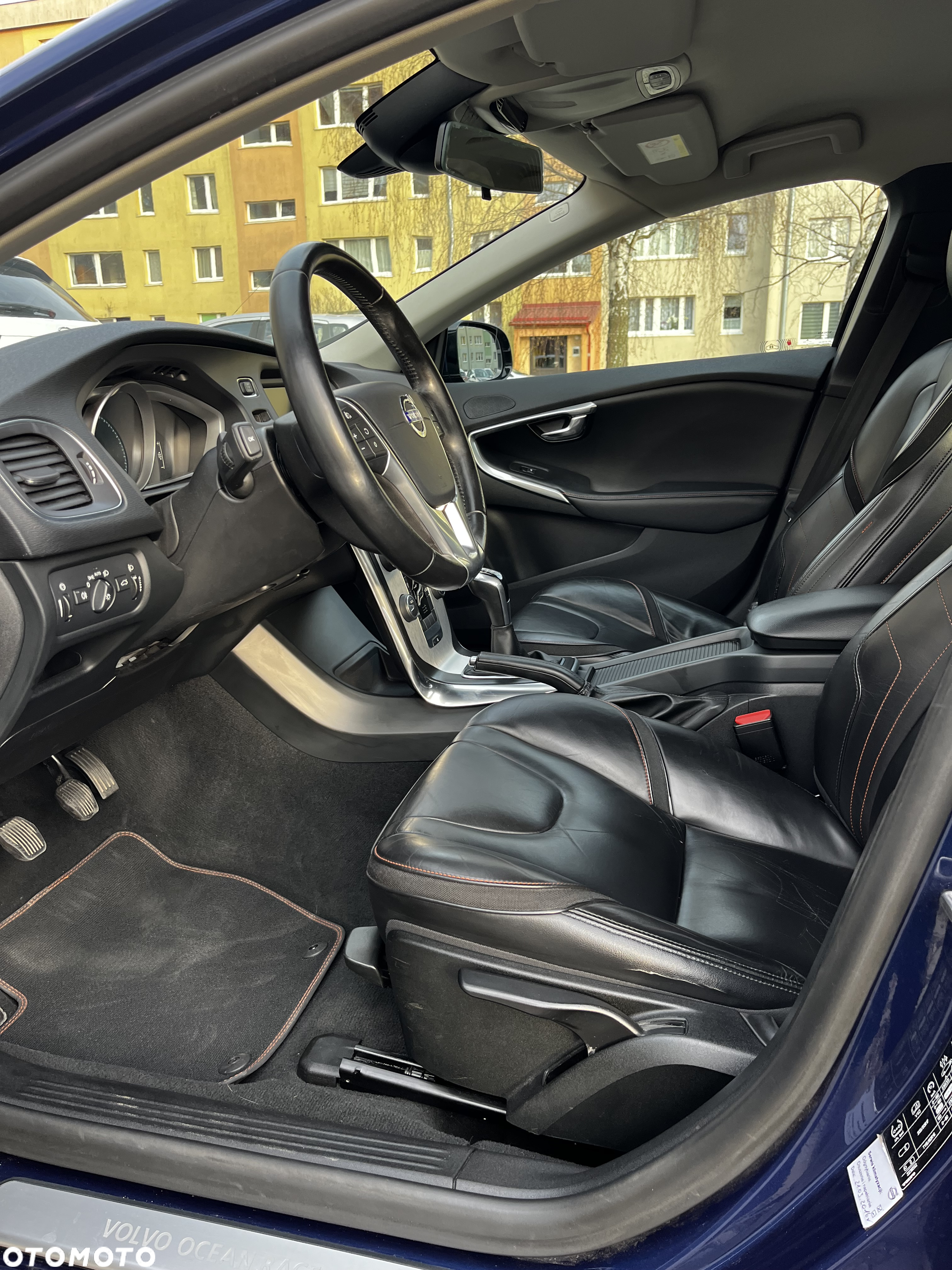 Volvo V40 T3 Ocean Race - 8