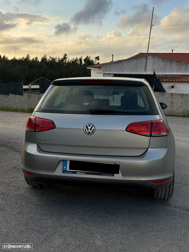 VW Golf 1.6 TDi BlueMotion Confortline - 7