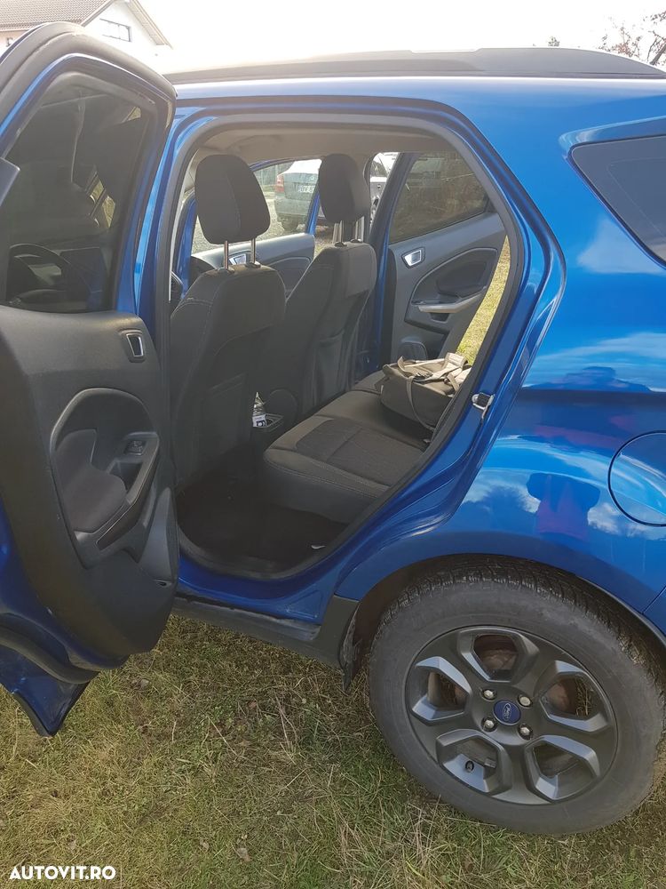 Ford EcoSport - 12
