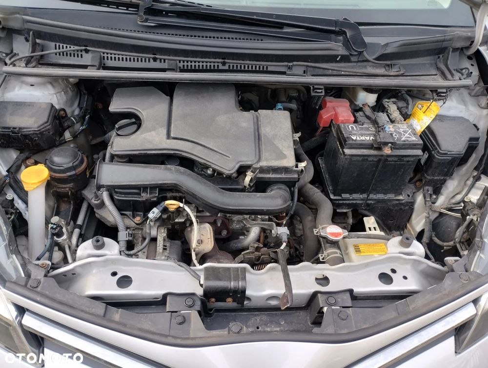 Toyota Yaris - 12