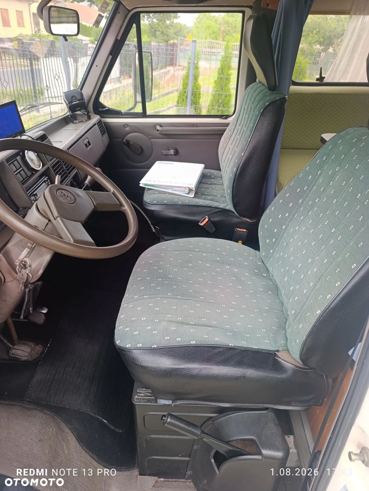 Peugeot J5 - 9