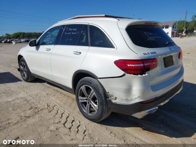 Mercedes-Benz GLC - 3