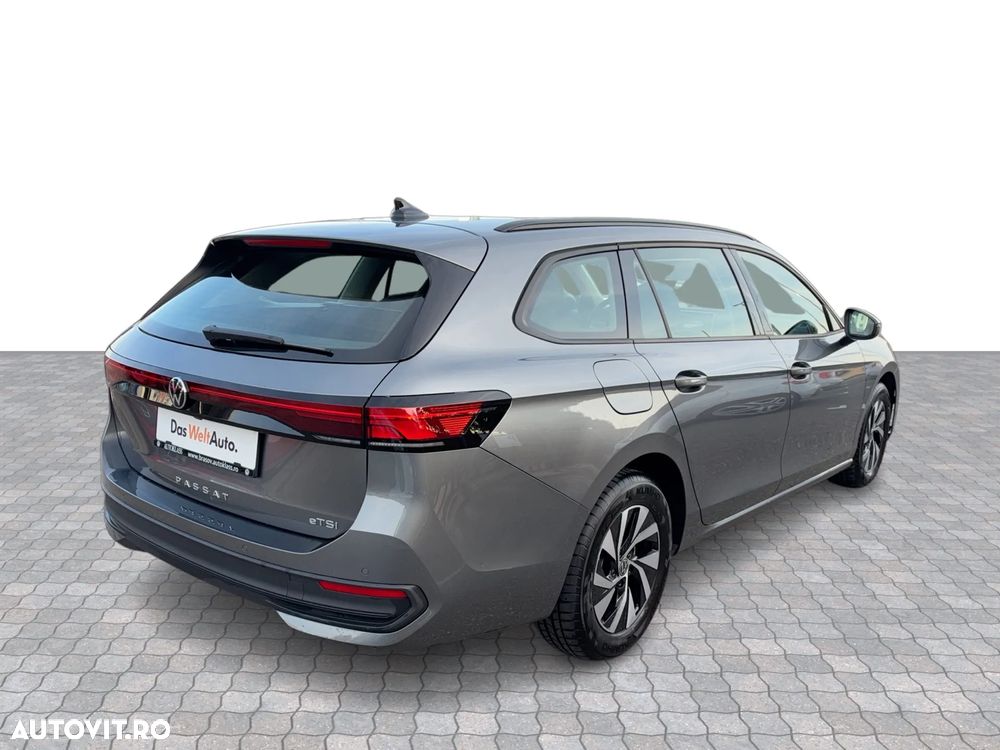 Volkswagen Passat 1.5 eTSI DSG MHEV Base - 6