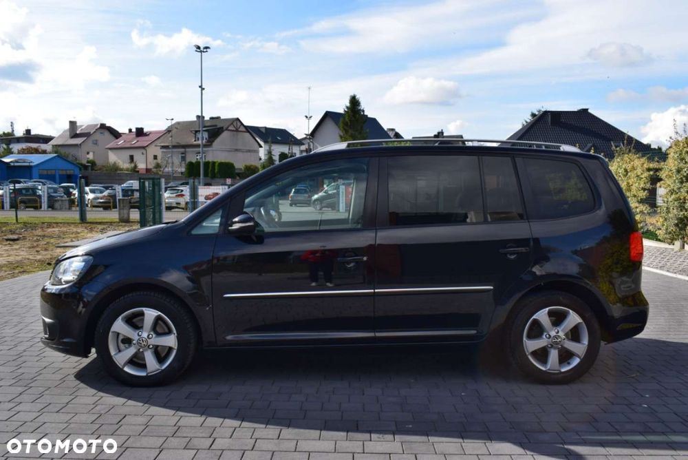 Volkswagen Touran - 2