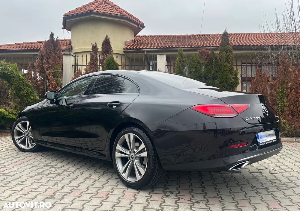 Mercedes-Benz CLS 350 d 4MATIC 9G-TRONIC AMG Line - 3