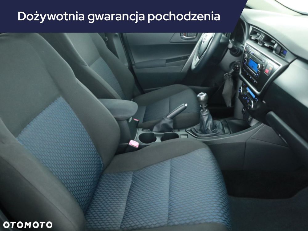Toyota Auris - 9