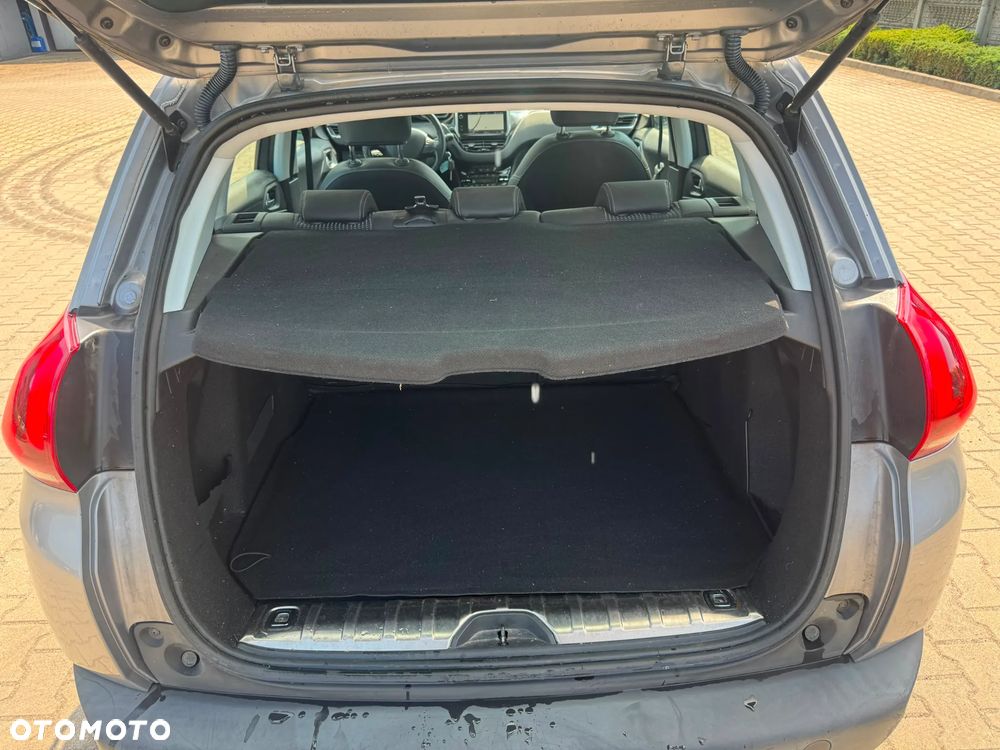 Peugeot 2008 PureTech 110 GPF Stop&Start EAT6 Allure - 18