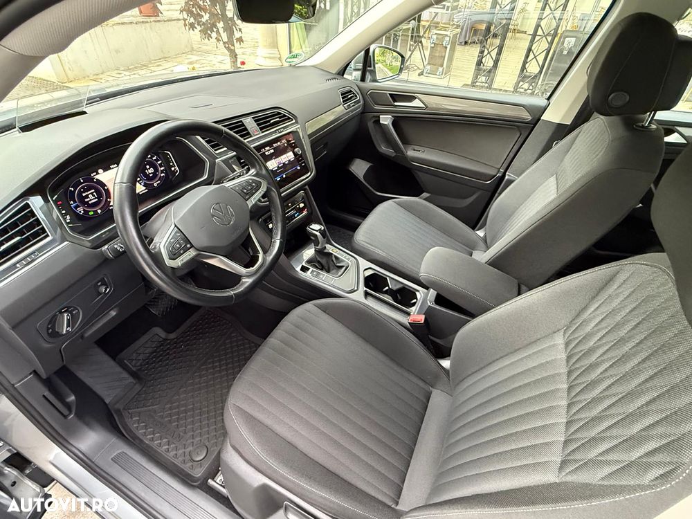 Volkswagen Tiguan - 7
