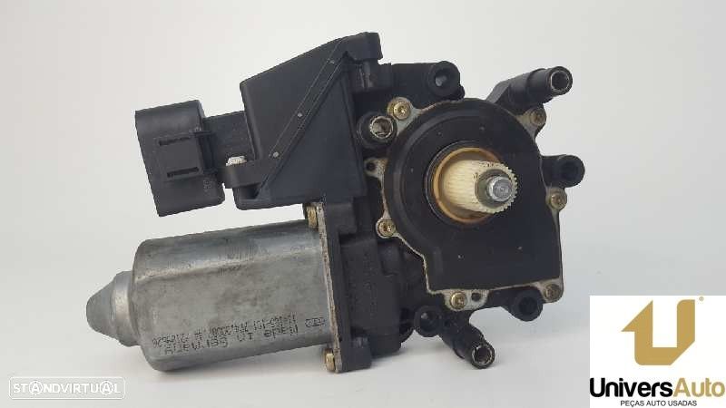 MOTOR ELEVADOR FRENTE ESQUERDO AUDI A4 BERLINA (B5) 1.9 TDI - 1
