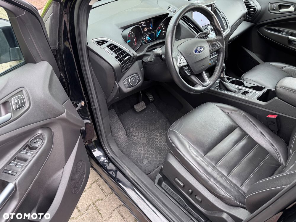 Ford Escape 2.0 EcoBoost AWD Titanium - 15