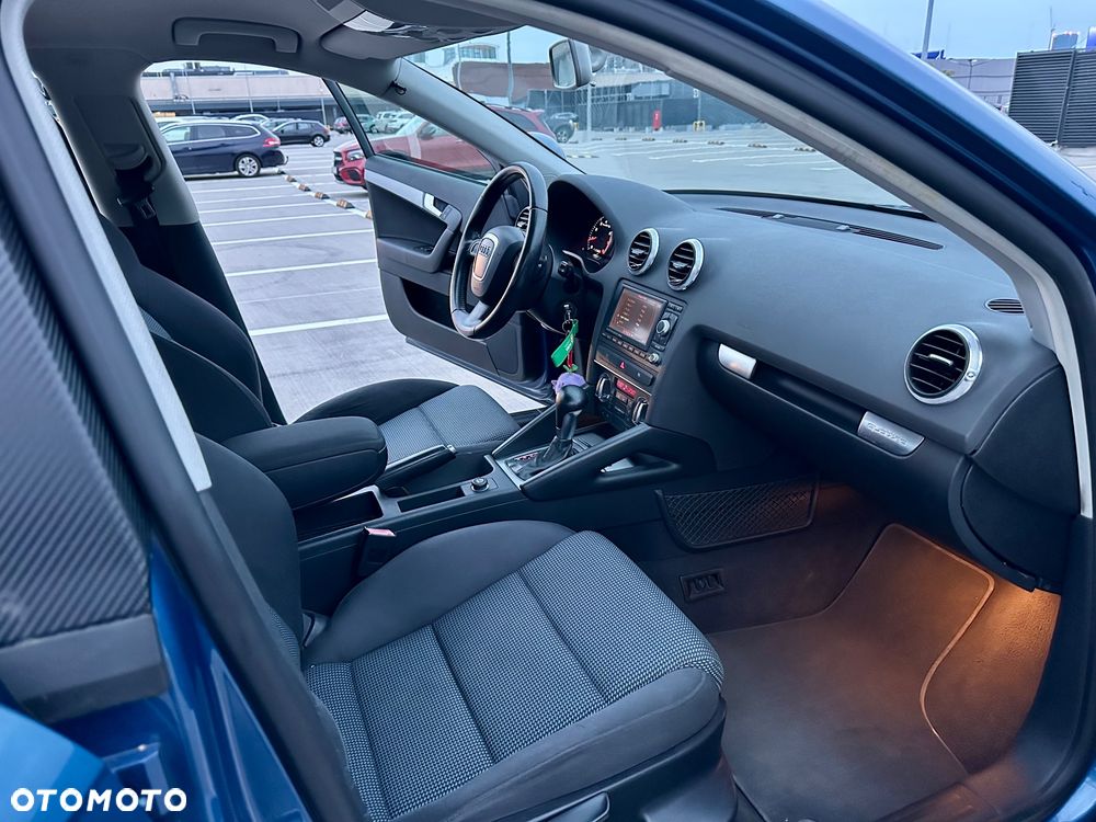Audi A3 Sportback - 17