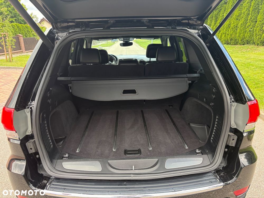 Jeep Grand Cherokee - 20