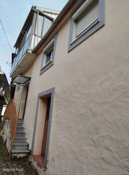 Moradia T3 - Lazarim Lamego - Grande imagem: 2/12