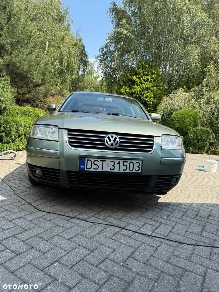 Volkswagen Passat 2.3 V5 Comfortline - 1