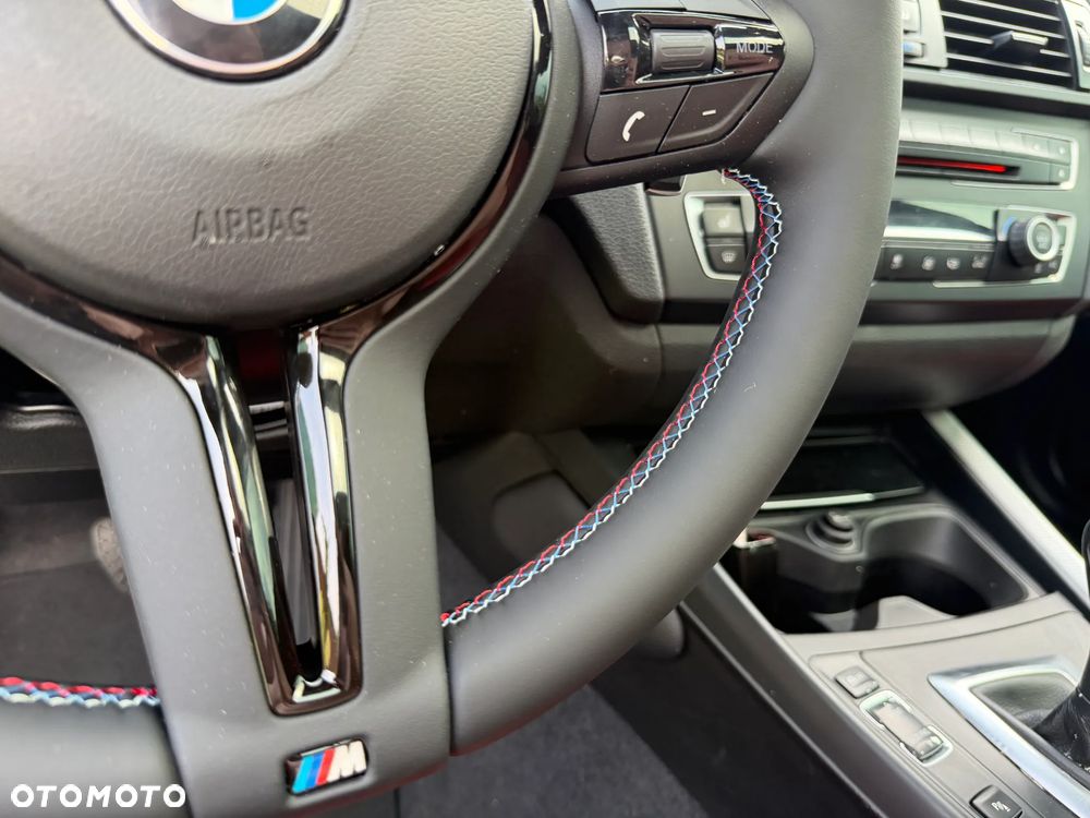 BMW Seria 2 M235i xDrive Sport-Aut - 20