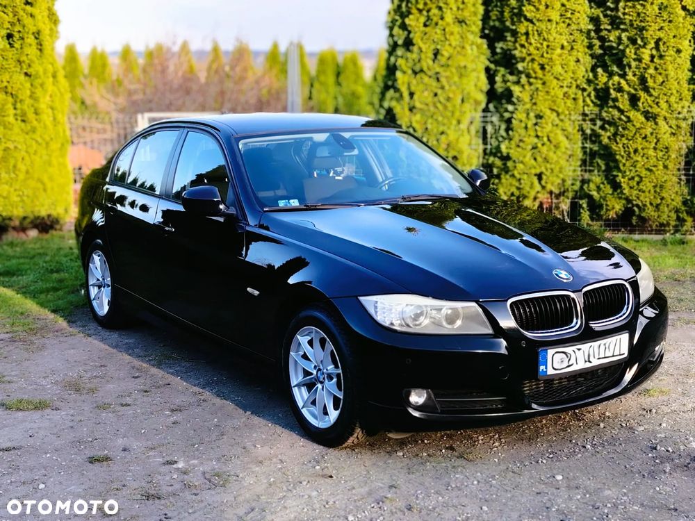 BMW Seria 3 318d - 4
