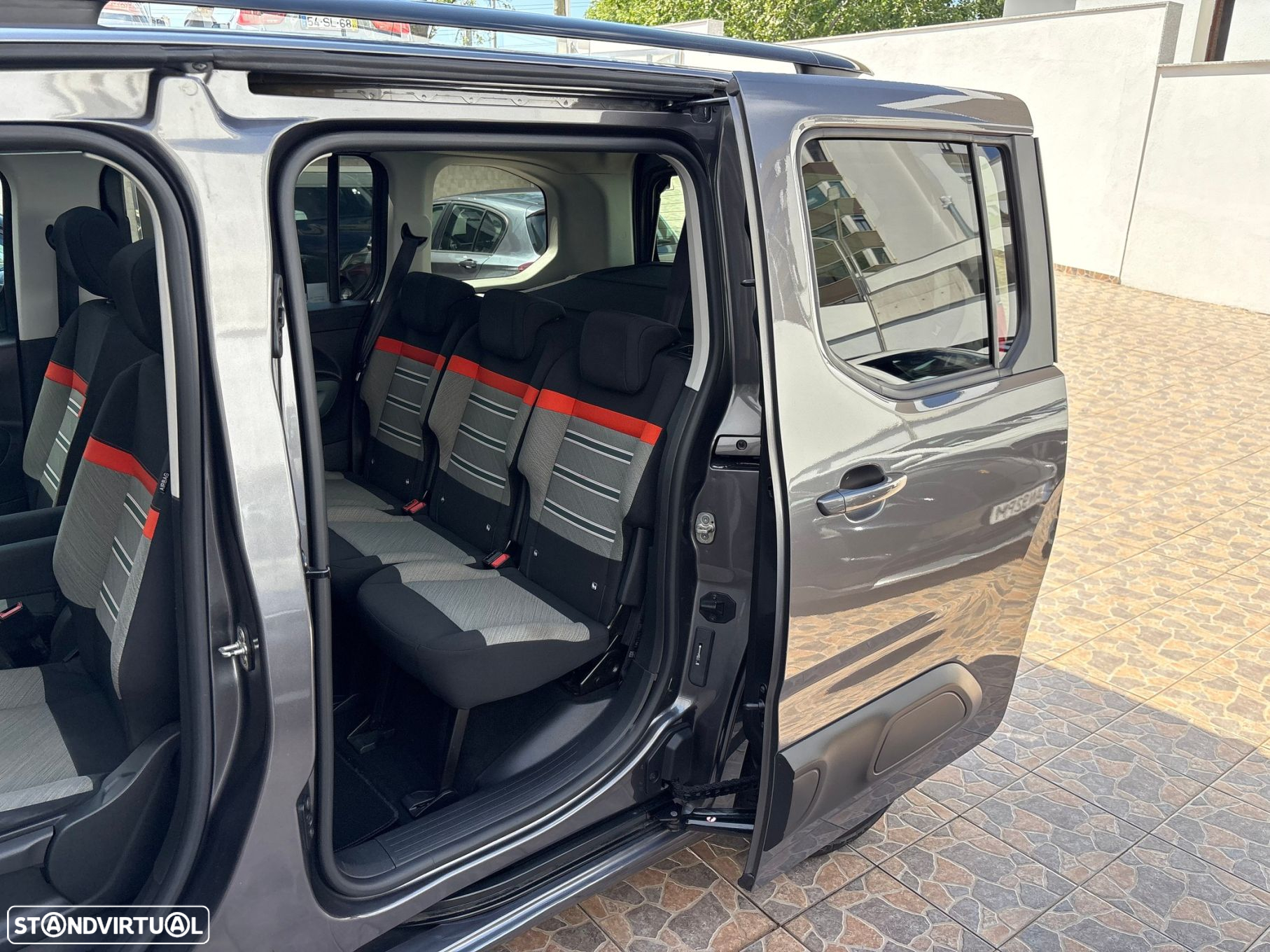 Citroën Berlingo 1.5 BlueHDi M Shine EAT8 Grip Control - 15